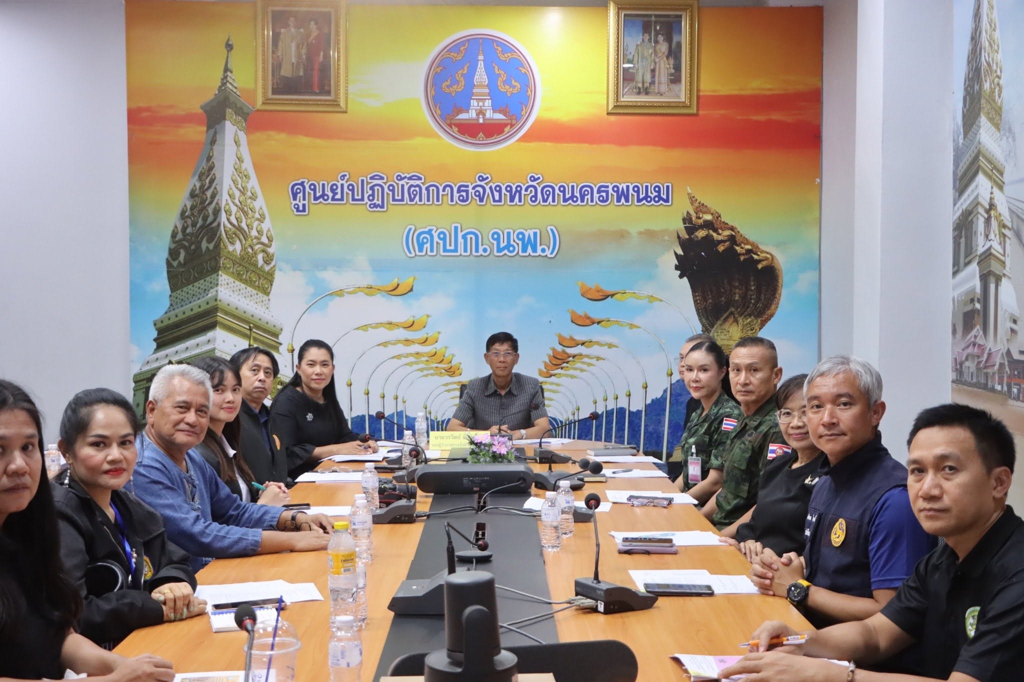 นครพนมประชุมจัดระเบียบขบวนแห่เครื่องบวงสรวง ขบวนนางรำ และสื่อมวลชน เตรียมความพร้อมงานบวงสรวงพญาศรีสัตตนาคราช ประจำปี 2569 มุ่งยกระดับมาตรฐานการจัดงานสู่ความเป็นระเบียบเรียบร้อยและสง่างาม
