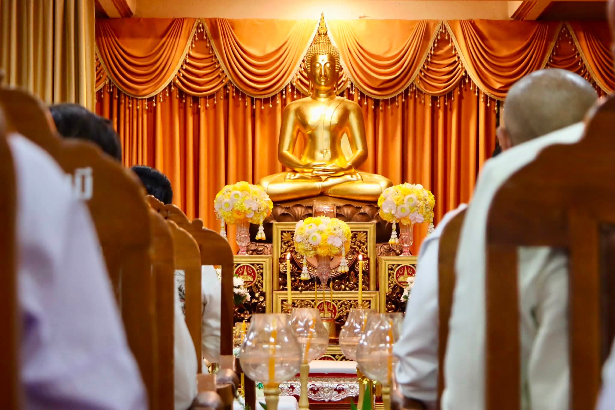 นครพนมจัดพิธีแสดงธรรมเทศนาและเวียนเทียนประทักษิณรอบองค์พระธาตุพนม เนื่องในวันอาสาฬหบูชาและวันเข้าพรรษา ประจำปี 2569